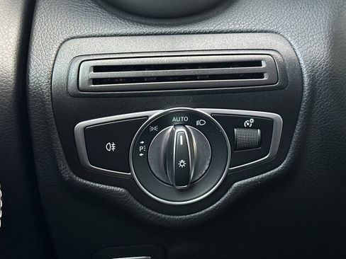 Certified 2022 Mercedes-Benz GLC 300 GLC 300 image 30