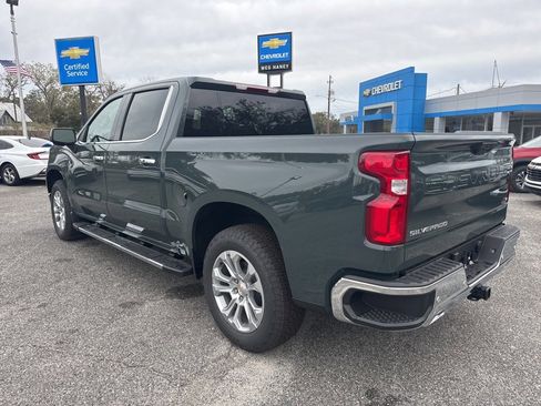 New 2025 Chevrolet Silverado 1500 LT image 3