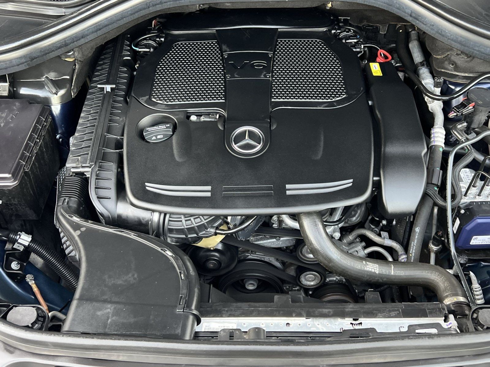 Used 2018 Mercedes-Benz GLE 350 4MATIC image 34