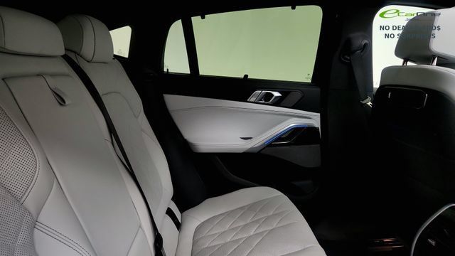 Used 2026 BMW X6 M60i AWD/4WD image 39