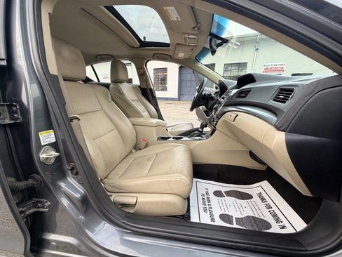 Used 2014 Acura ILX w/ Premium Package image 11