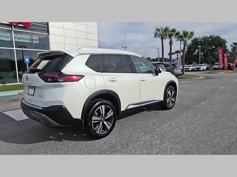Used 2023 Nissan Rogue SL w/ SL Premium Package FWD image 35