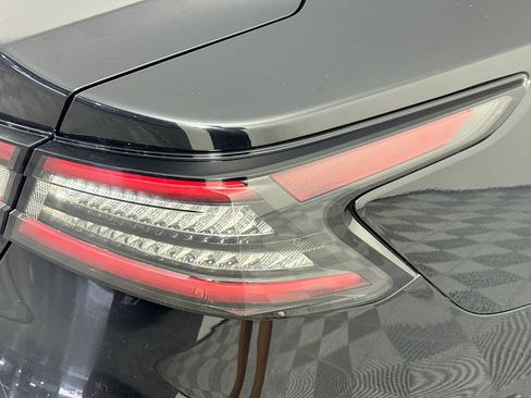 Used 2022 Nissan Maxima SL FWD image 32
