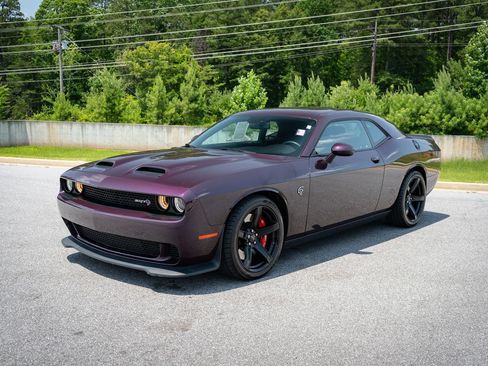 Used 2020 Dodge Challenger SRT Hellcat RWD image 10