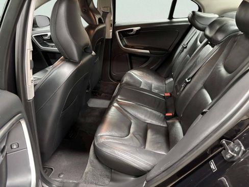 Used 2013 Volvo S60 T5 FWD image 18