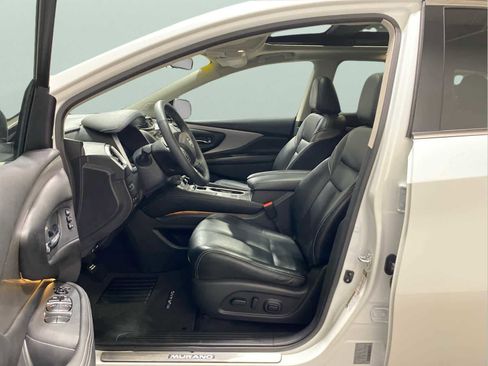 Used 2024 Nissan Murano SL image 11