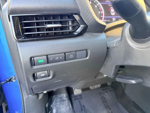 Used 2022 Nissan Sentra SV FWD image 26
