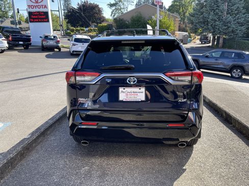Certified 2024 Toyota RAV4 XSE AWD/4WD image 5