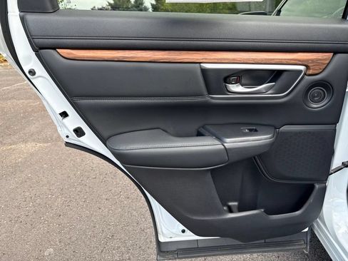 Used 2019 Honda CR-V Touring image 20