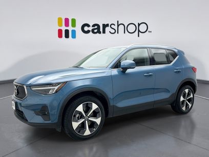 Used 2025 Volvo XC40 B5 Plus