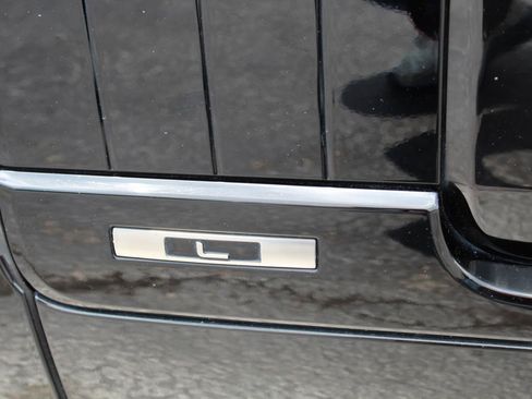 Used 2020 Land Rover Range Rover Long Wheelbase HSE AWD/4WD image 9