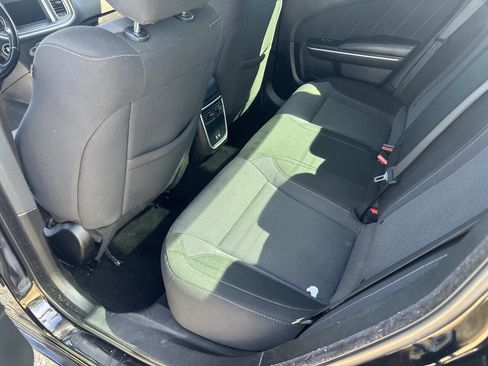 Used 2020 Dodge Charger SXT image 13