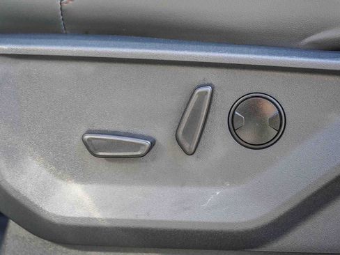 Used 2025 Ford Expedition Max Active RWD image 22