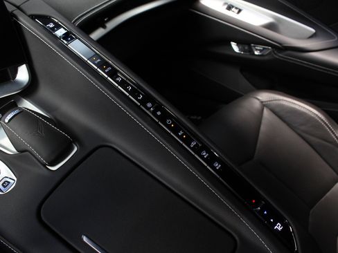 Used 2024 Chevrolet Corvette Stingray Coupe w/ Z51 Performance Package image 67