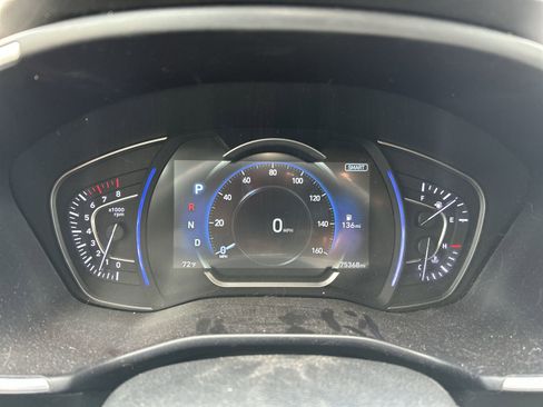 Used 2020 Hyundai Santa Fe SEL w/ Convenience Package FWD image 10
