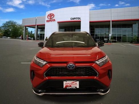 Used 2023 Toyota RAV4 XSE w/ Weather Package AWD/4WD image 7