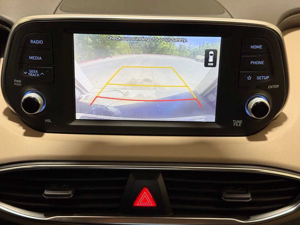 Used 2020 Hyundai Santa Fe SEL FWD image 16