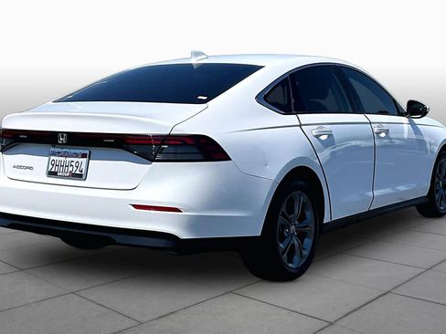 Used 2023 Honda Accord EX image 12
