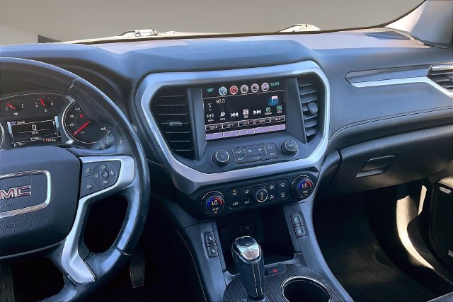Used 2018 GMC Acadia SLT AWD/4WD image 9