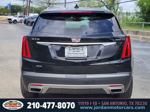 Used 2022 Cadillac XT5 Premium Luxury w/ Platinum Package AWD/4WD image 4