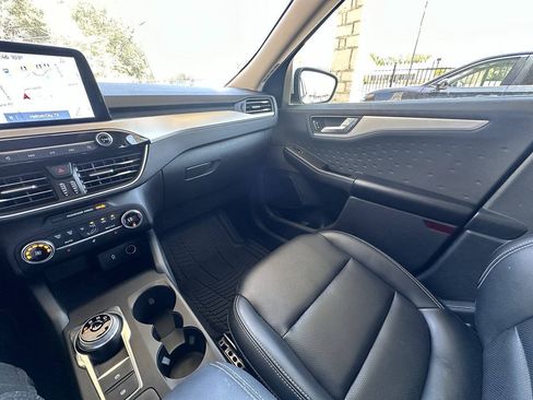Used 2020 Ford Escape SEL FWD image 22