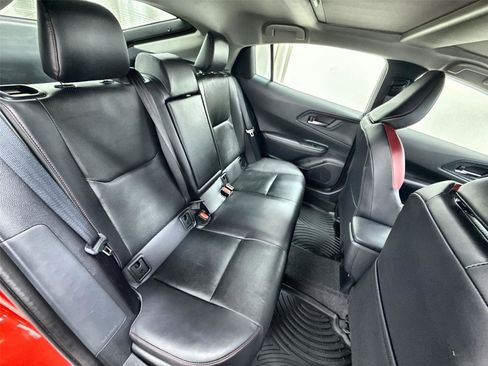 Used 2024 Toyota Prius Prime FWD image 30