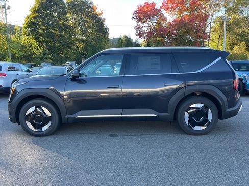 New 2026 Kia EV9 Wind image 2