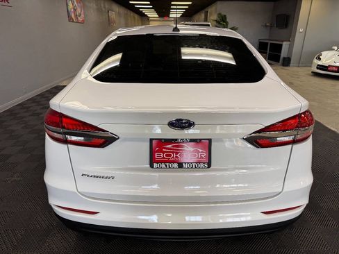 Used 2019 Ford Fusion S image 11