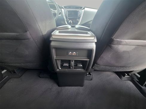 Used 2020 Nissan Murano SV image 10