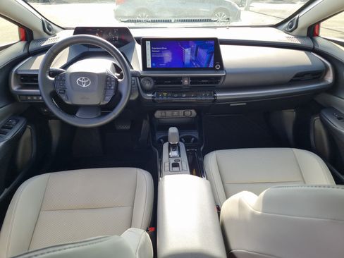 Used 2024 Toyota Prius Limited w/ Limited Premium Package FWD image 13
