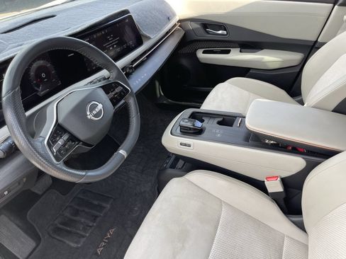 Used 2024 Nissan Ariya AWD image 20
