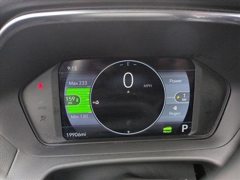 Used 2023 Chevrolet Bolt EUV LT image 11