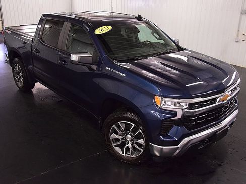 Used 2023 Chevrolet Silverado 1500 LT AWD/4WD image 11