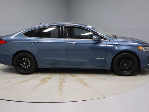 Certified 2019 Ford Fusion SEL FWD image 12