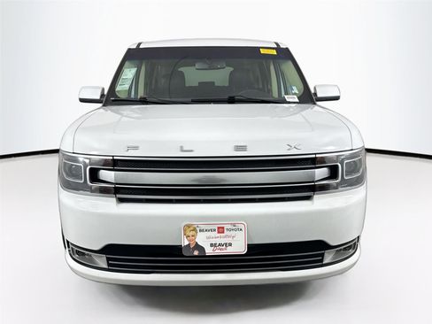 Used 2017 Ford Flex Limited image 3