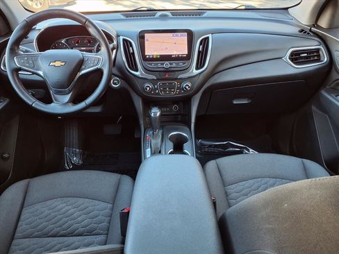 Used 2019 Chevrolet Equinox LT w/ Sun & Navigation Package image 14