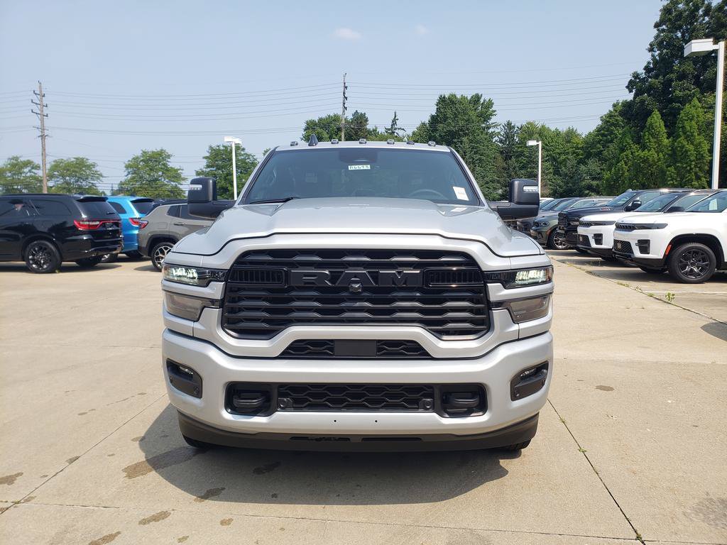 New 2026 RAM 3500 Big Horn AWD/4WD image 2