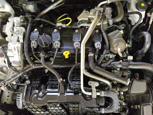 Used 2024 Nissan Altima 2.5 SV image 30