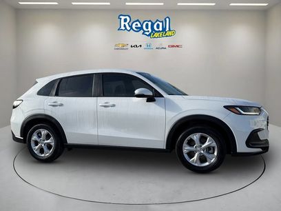 Used 2025 Honda HR-V LX