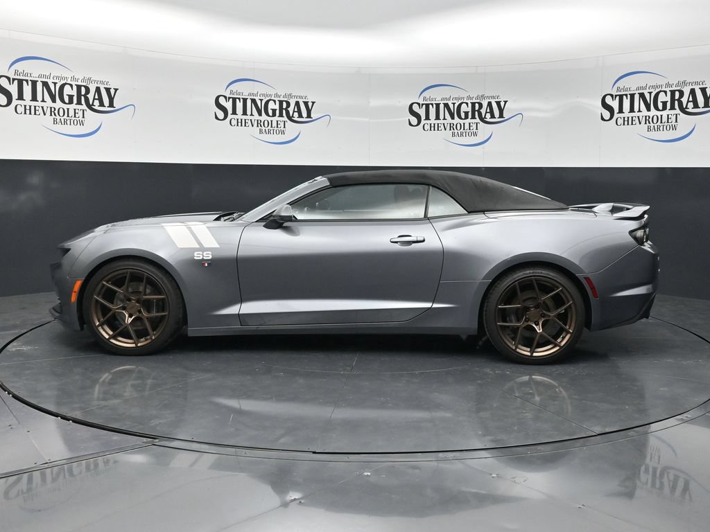 Used 2020 Chevrolet Camaro SS RWD image 5