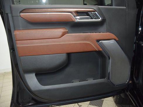 Used 2024 GMC Sierra 2500 Denali Ultimate w/ Max Trailering Package image 44