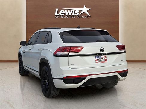 Used 2023 Volkswagen Atlas Cross Sport SEL R-Line image 3