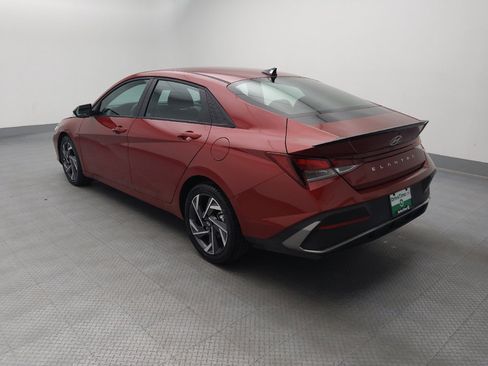 Used 2025 Hyundai Elantra Sport FWD image 6
