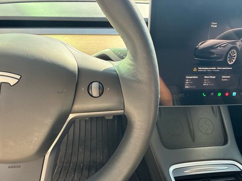 Used 2023 Tesla Model 3 Standard Range RWD image 10