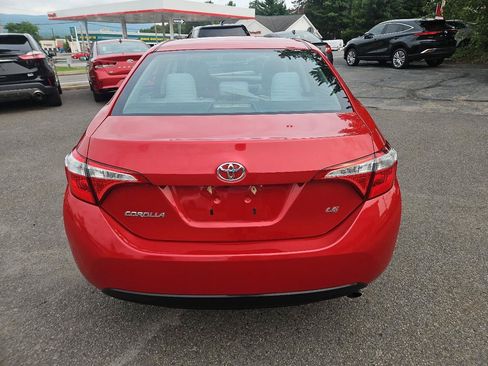 Used 2016 Toyota Corolla LE FWD image 4