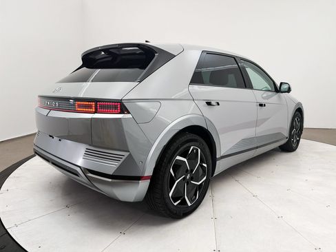 Used 2024 Hyundai Ioniq 5 Limited RWD image 19