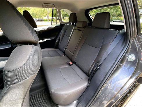 Used 2025 Toyota RAV4 LE FWD image 19