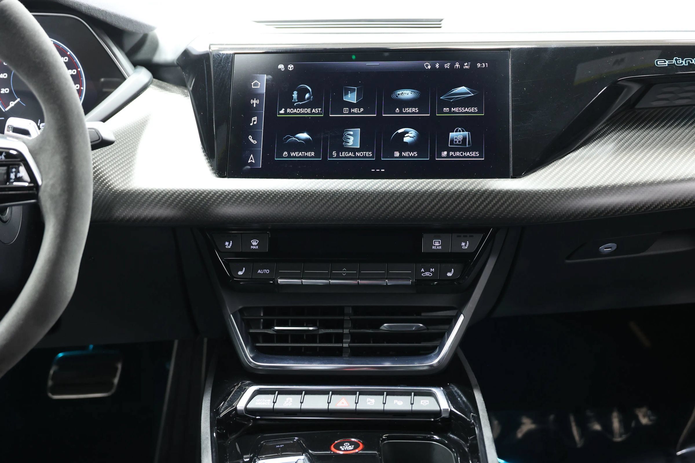 Used 2022 Audi RS e-tron GT w/ Year 1 Package AWD/4WD image 31
