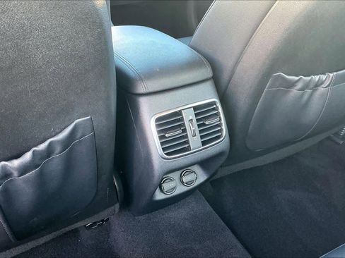 Used 2017 Kia Optima EX image 36