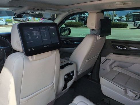 Used 2021 GMC Yukon XL Denali w/ Denali Ultimate Package AWD/4WD image 15